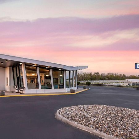 Days Inn By Wyndham Wrightstown Mcguire Afb Bordentown Exterior foto