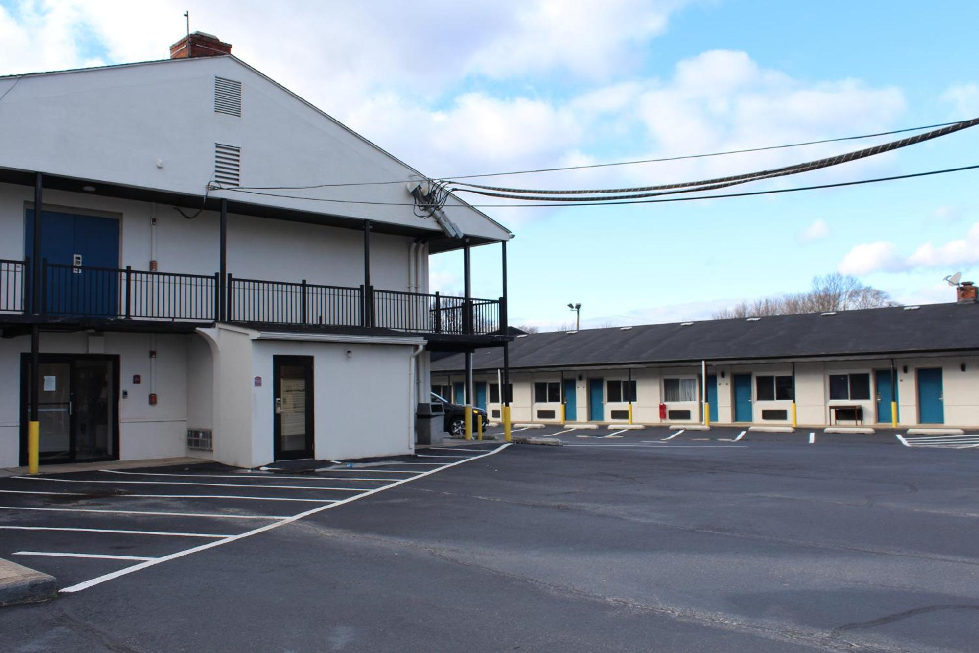 Days Inn By Wyndham Wrightstown Mcguire Afb Bordentown Exterior foto